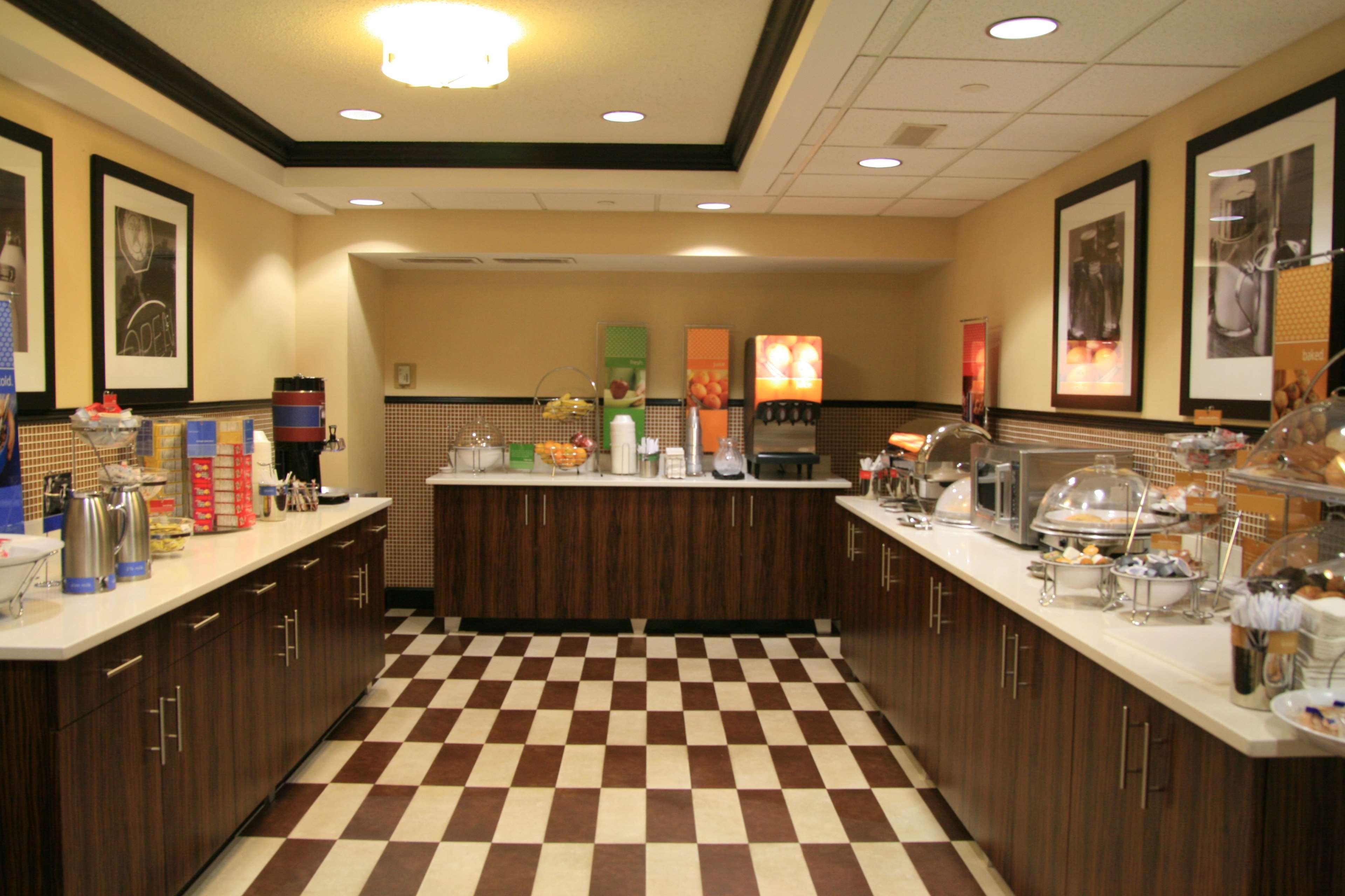Hampton Inn Olive Branch Restoran gambar